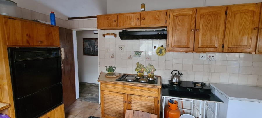 To Let 4 Bedroom Property for Rent in Hadison Park Northern Cape